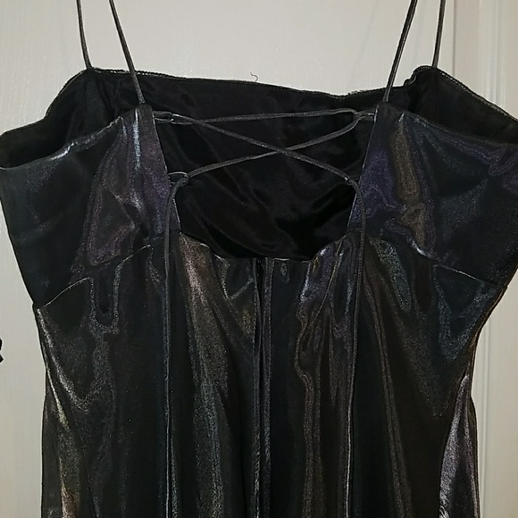 Formal dress - Picture 5 of 5